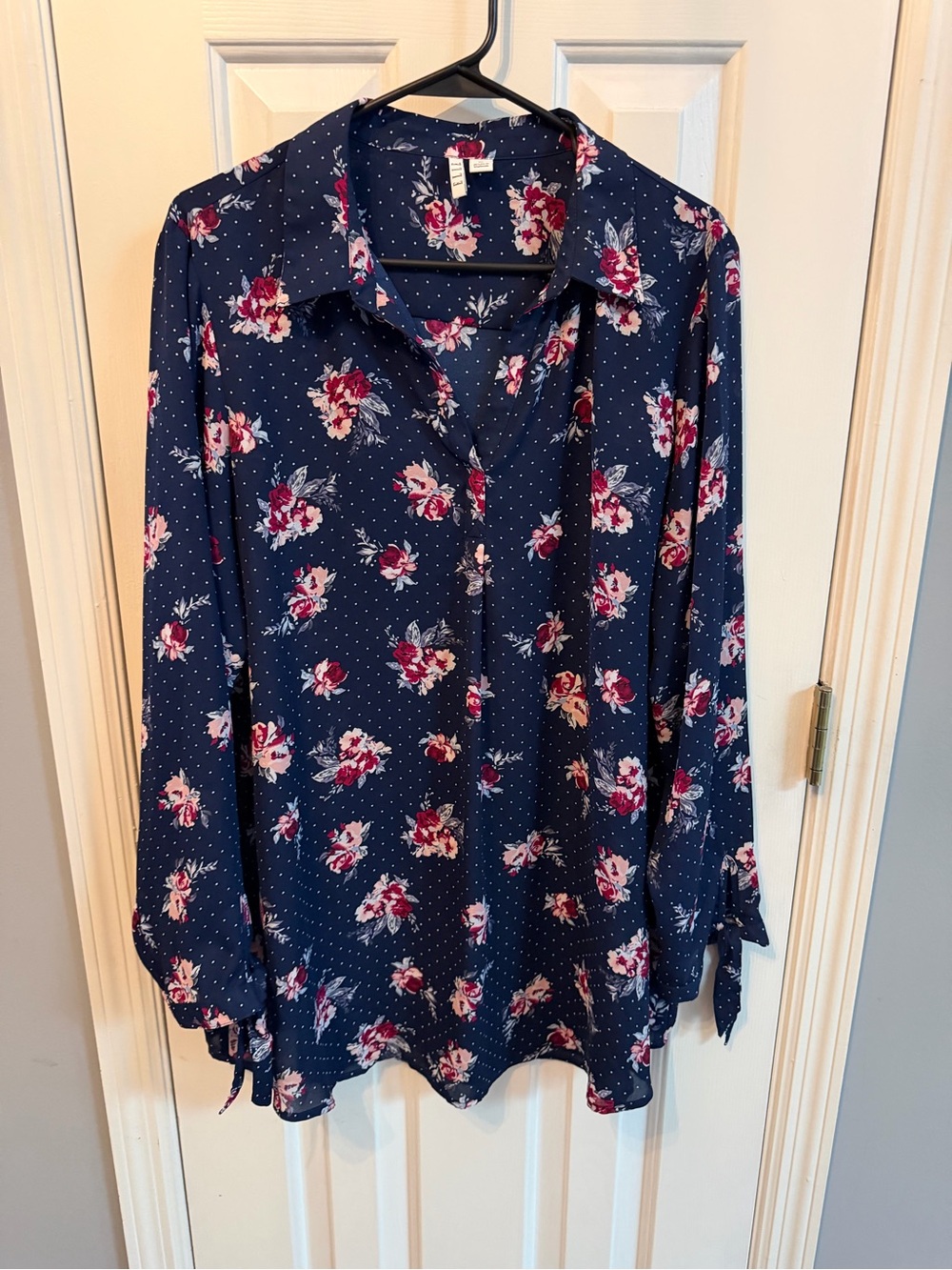 Elle Navy Floral Button-Front Blouse with Pink Accents